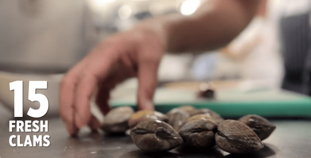 Las almejas para la pasta al Josper, frescas