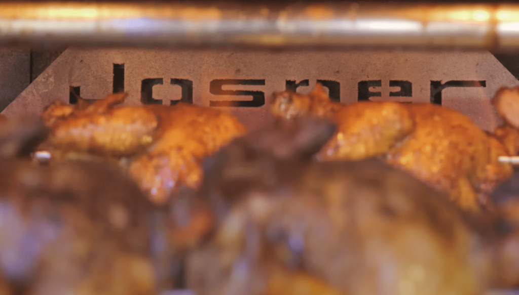 Ψητοπωλείο με ανθρακικό από Josper, Chicken & Fish